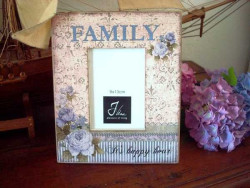Cadre photo fleurs bleues "Family"
