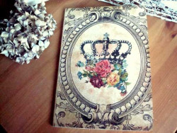 Carnet de notes bouquet de roses couronné