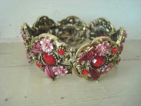 Bracelet vintage perles à facettes rouges