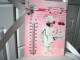 Thermomètre mural vintage à la fillette aux cupcakes
