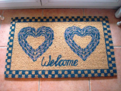 Paillasson original aux 2 coeurs bleus