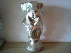 Tête de chien de race griffon couleur argenté rétro vintage