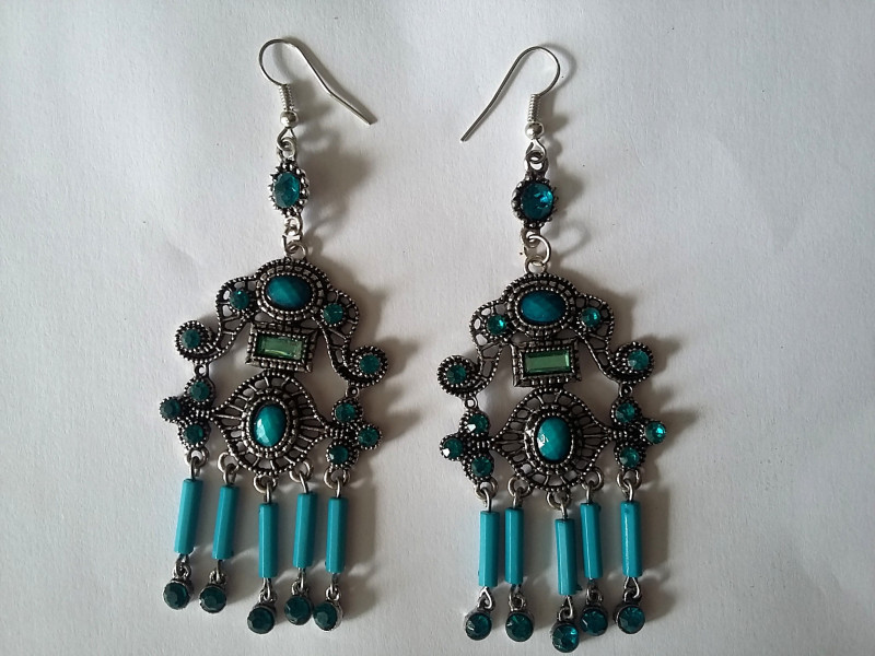 Boucles d'oreilles vintage pendant perles bleu turquoise