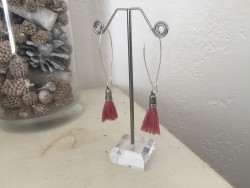 Boucles d'oreilles dormeuses au pompon vieux rose