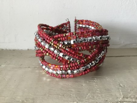 Bracelet bohème fantaisies aux perles rouges