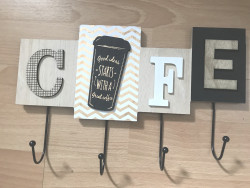 Patère vintage bois et métal "CAFE"