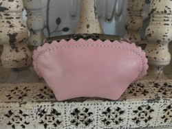 Porte monnaie en cuir véritable coloris rose poudré