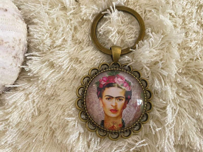 Porte clés vintage Frida KAHLO coloris bronze